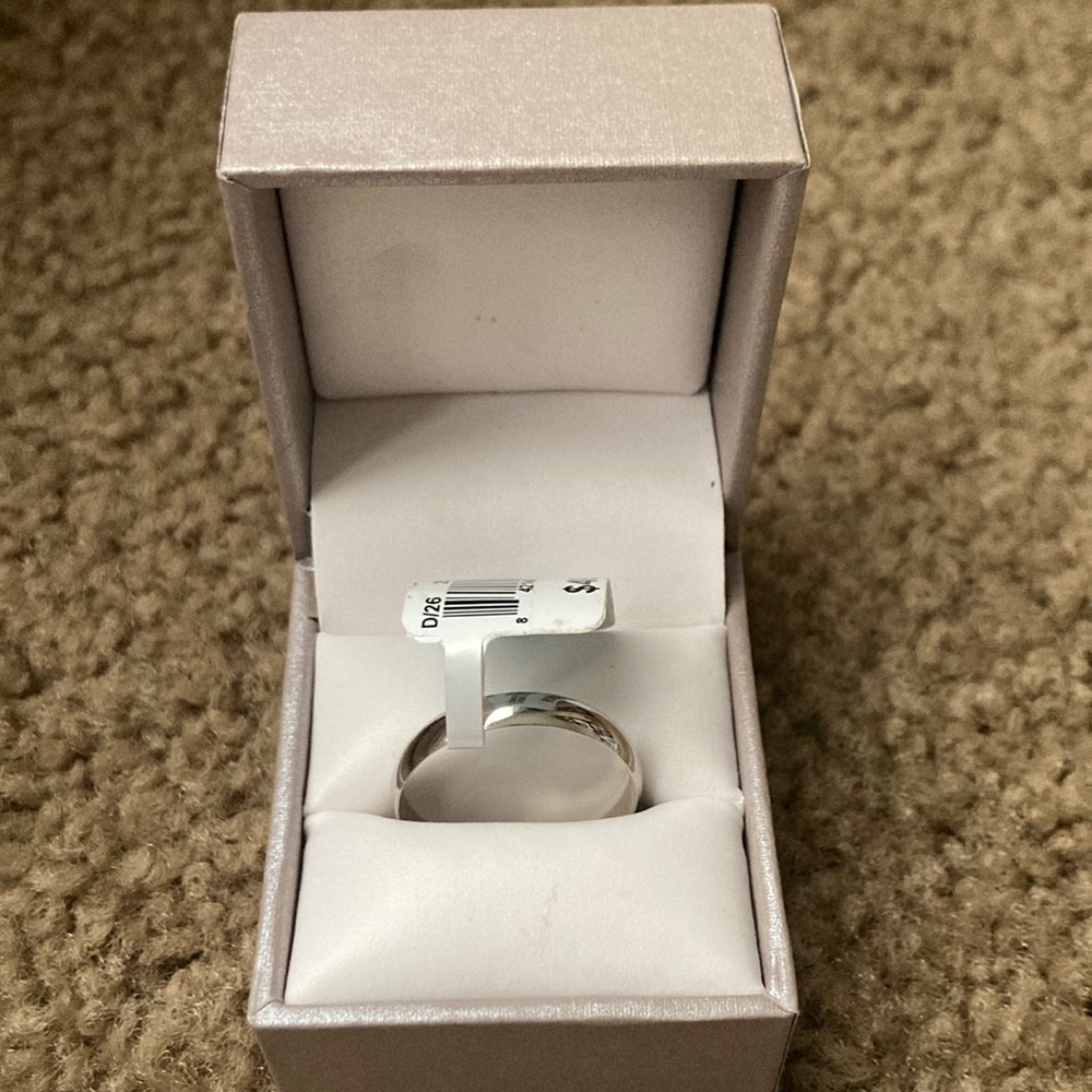 10k white gold ring wedding band
